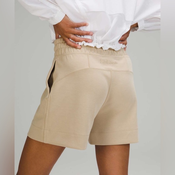 Lululemon Soft Ambitions High-Rise Short 4" - Picture 3 of 6